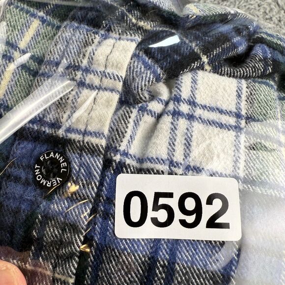 The Vermont Flannel Co Shirt Men's XS BlackWatch Tartan Plaid Button Up - Picture 11 of 11